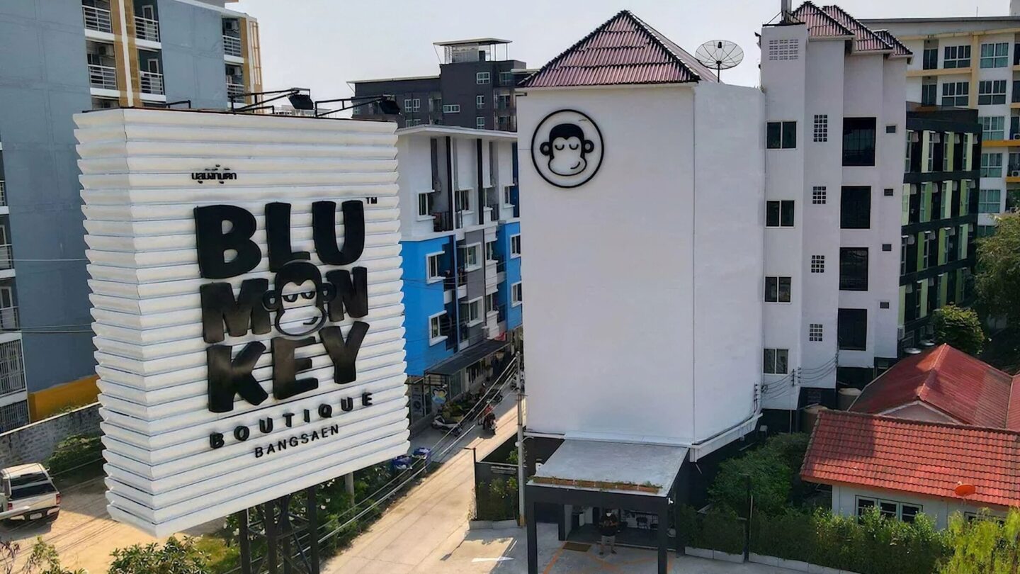 blu monkey boutique bangsaen